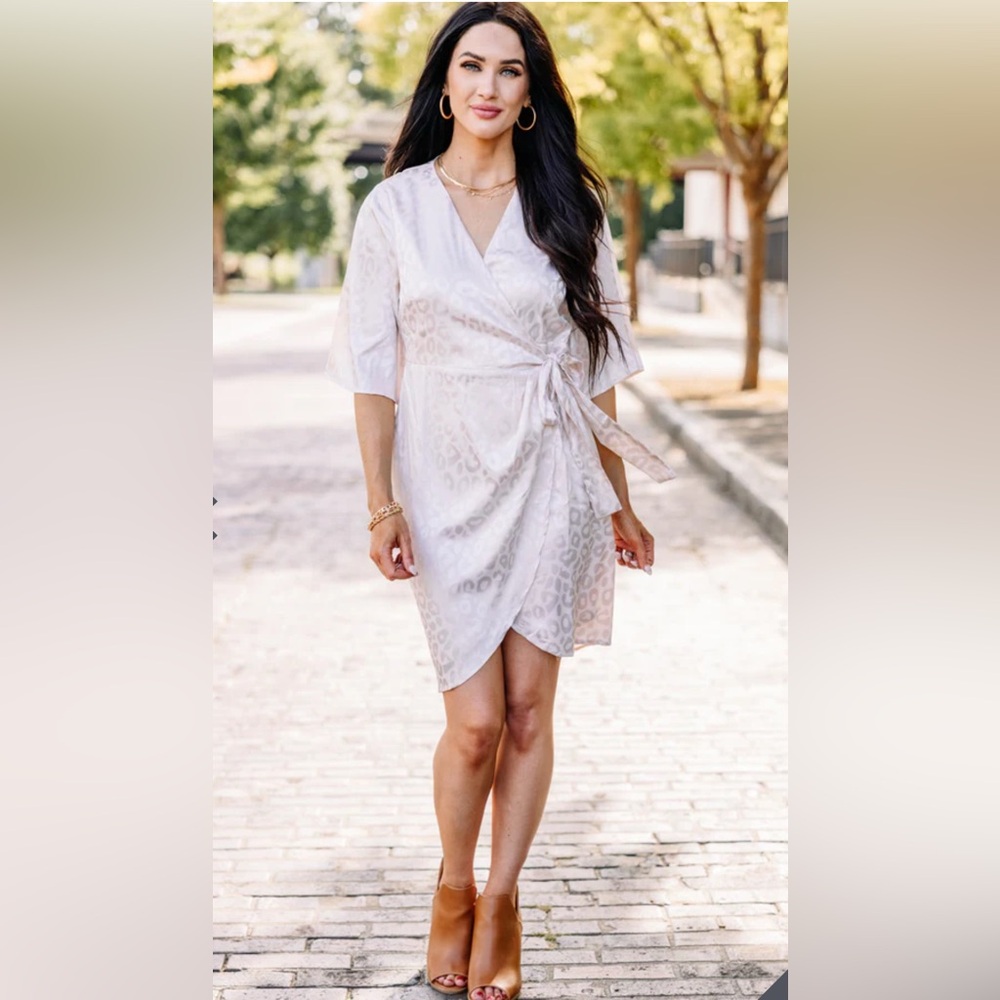 Savannah Jane Chic Leopard Print Wrap Dress - image 2